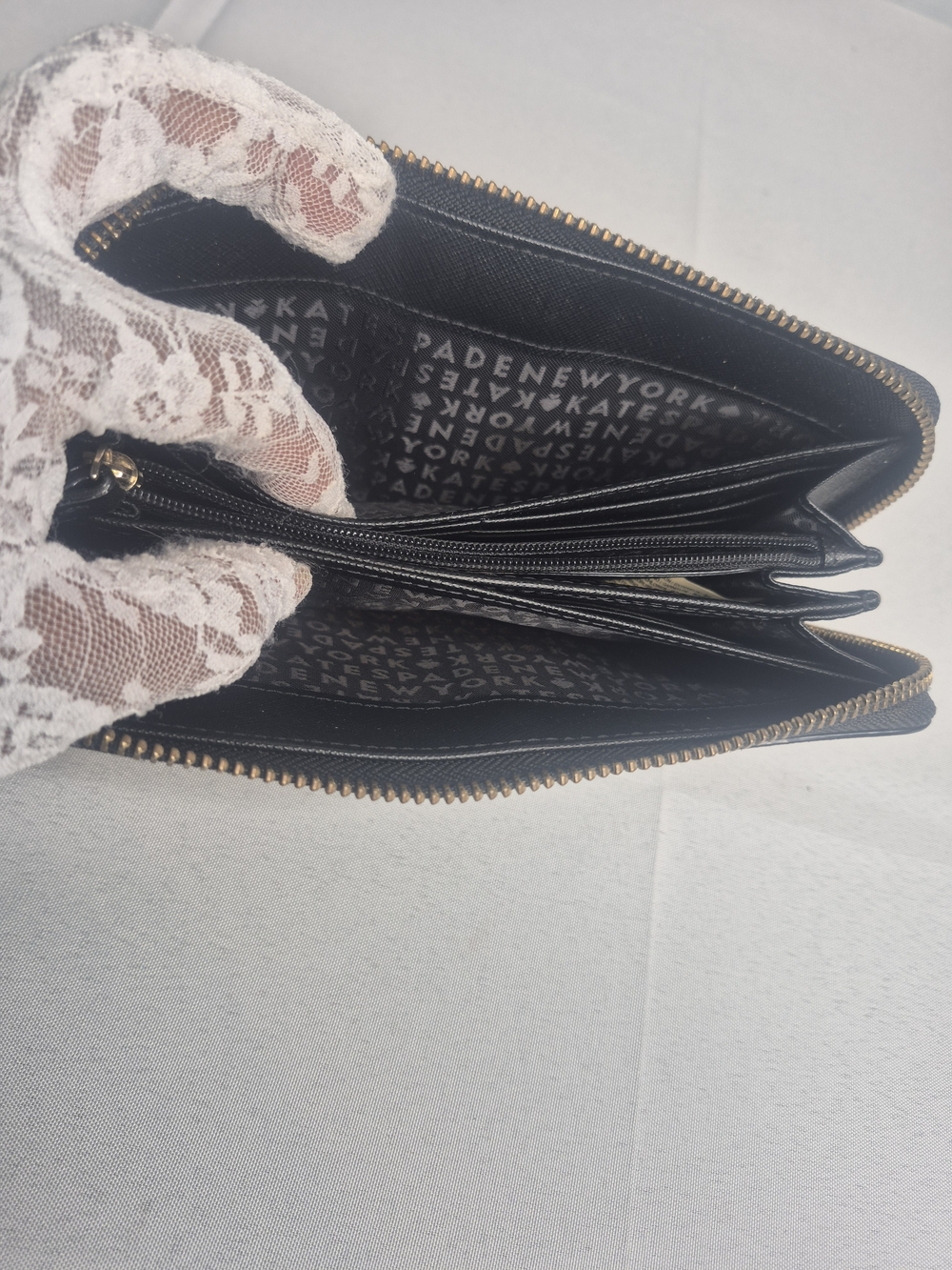 kate spade Black & White Grid Tote (Like New) - Picture 14 of 17